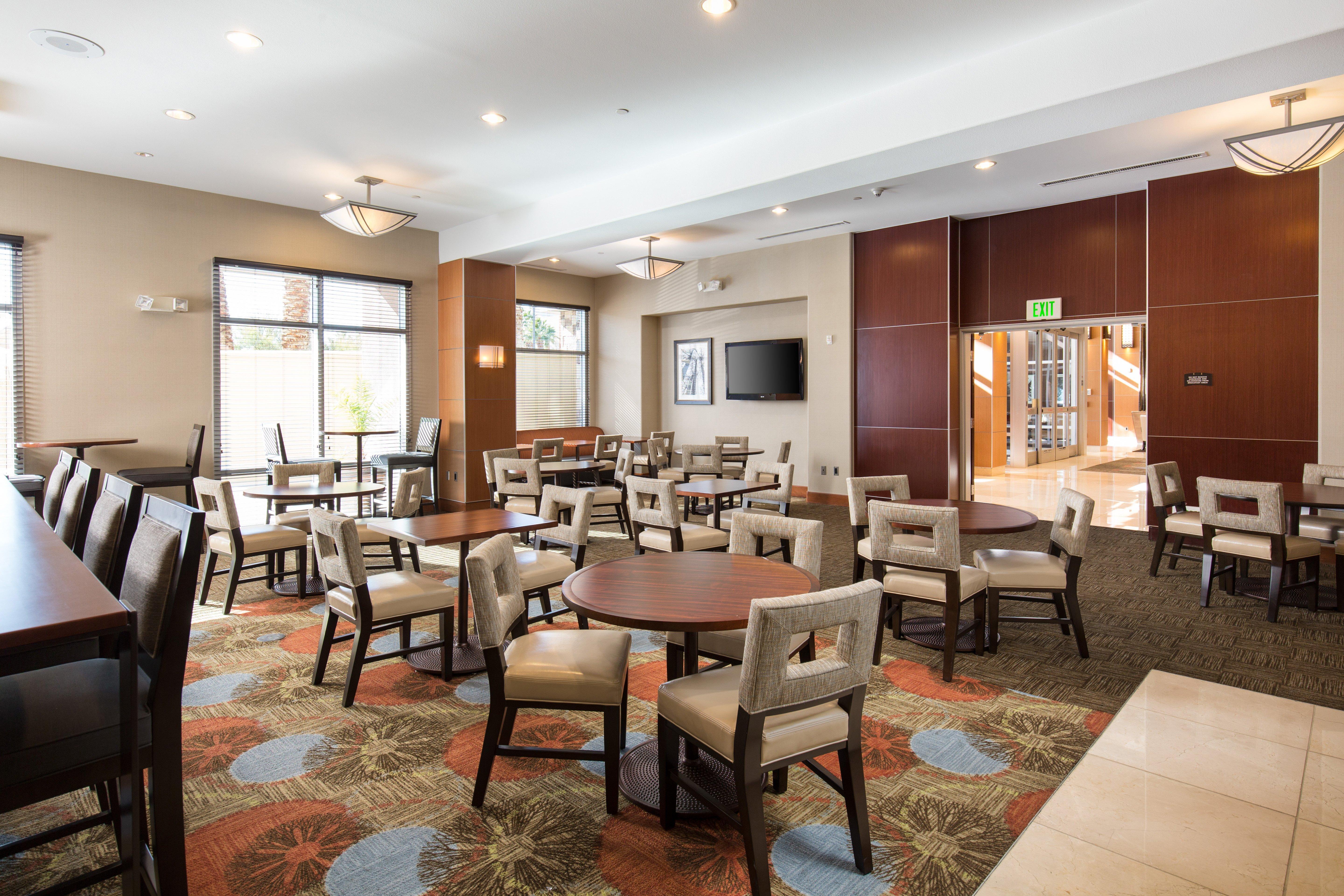Staybridge Suites Las Vegas - Stadium District Экстерьер фото