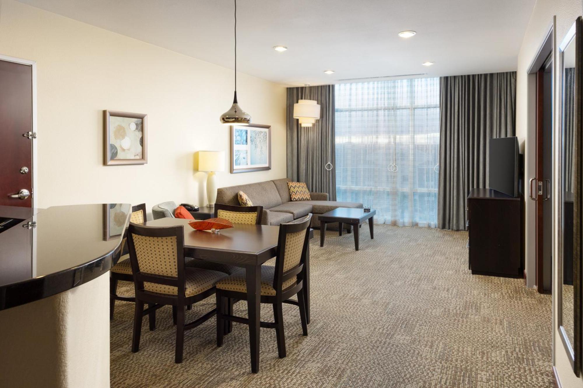 Staybridge Suites Las Vegas - Stadium District Экстерьер фото